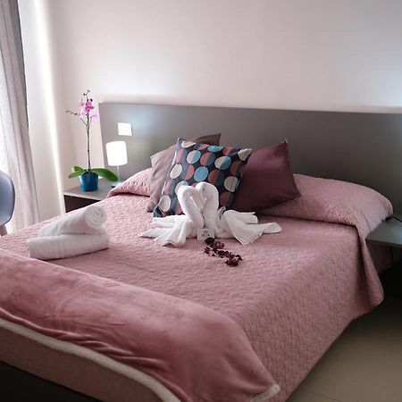Hoa Suites Aversa Exterior foto